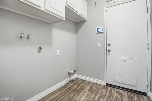 8910 Glenwood, Hesperia, CA 92344