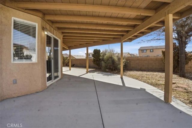 8910 Glenwood, Hesperia, CA 92344