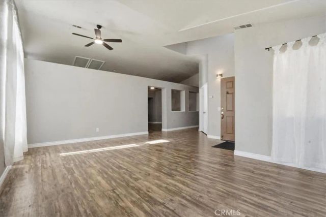 8910 Glenwood, Hesperia, CA 92344