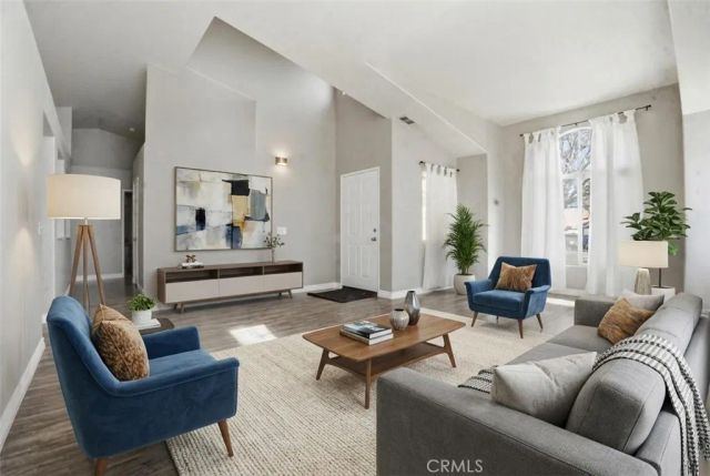 8910 Glenwood, Hesperia, CA 92344