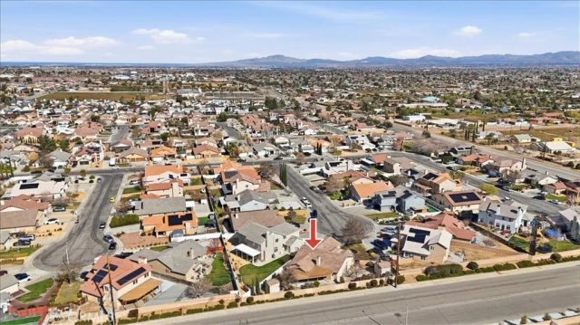 8910 Glenwood, Hesperia, CA 92344