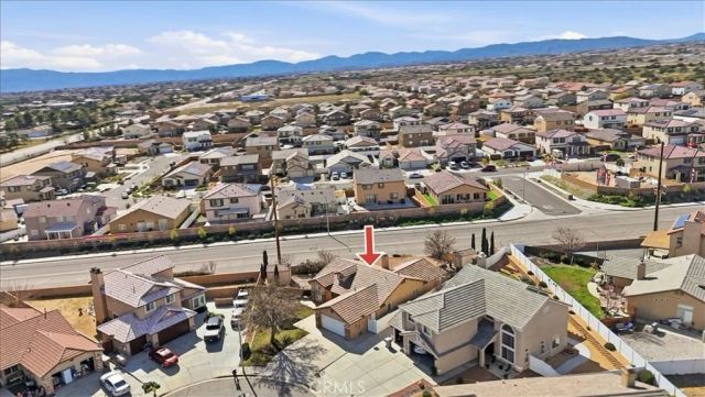 8910 Glenwood, Hesperia, CA 92344