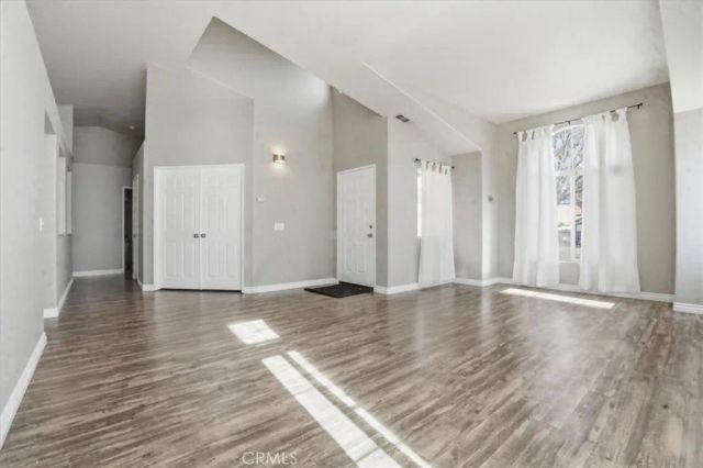 8910 Glenwood, Hesperia, CA 92344