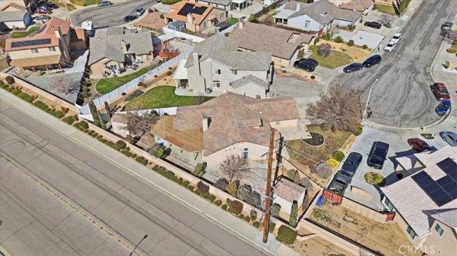 8910 Glenwood, Hesperia, CA 92344