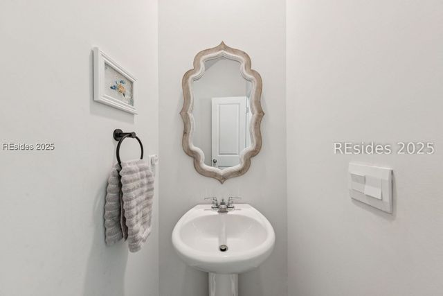 2015 Sanctum St, Ridgeland, SC 29936