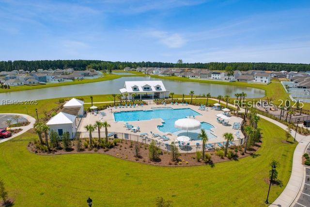 2015 Sanctum St, Ridgeland, SC 29936