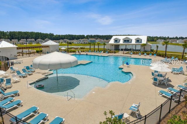 2015 Sanctum St, Ridgeland, SC 29936