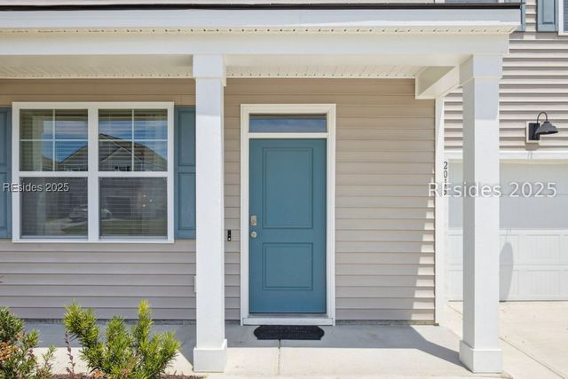 2015 Sanctum St, Ridgeland, SC 29936