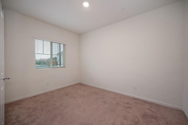 3200 Welton Cir, Roseville, CA 95747