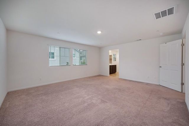 3200 Welton Cir, Roseville, CA 95747