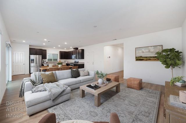 3200 Welton Cir, Roseville, CA 95747