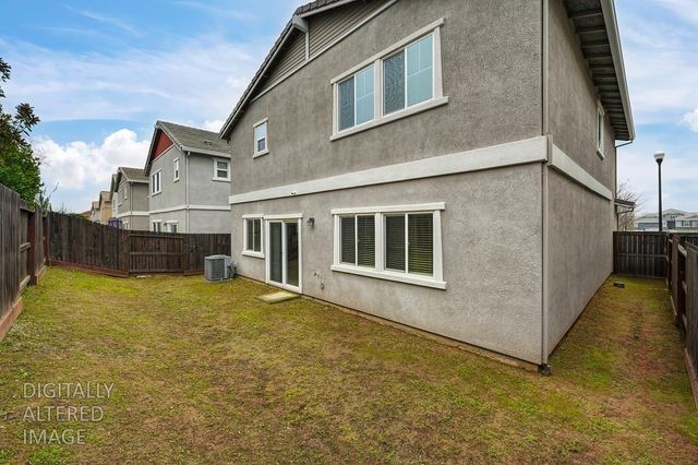 3200 Welton Cir, Roseville, CA 95747