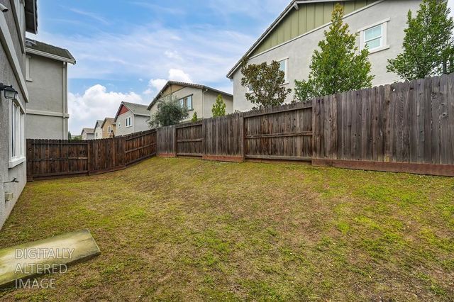 3200 Welton Cir, Roseville, CA 95747