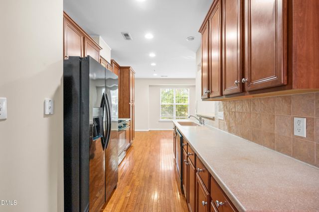 145 Vintage Drive, Chapel Hill, NC 27516