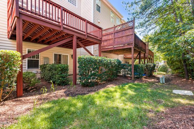 145 Vintage Drive, Chapel Hill, NC 27516