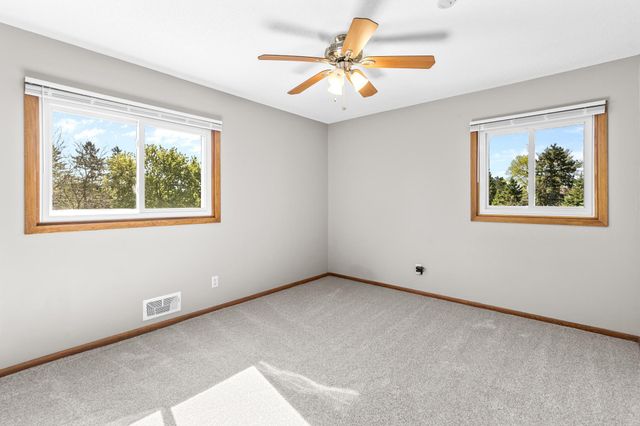 1722 Nokia Way, Eagan, MN 55122