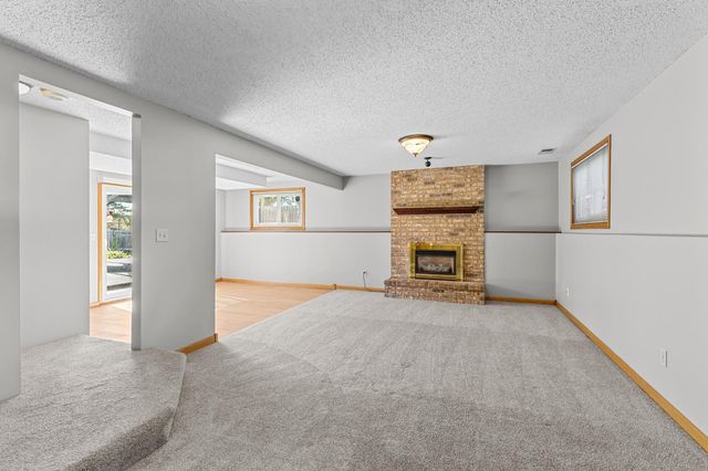 1722 Nokia Way, Eagan, MN 55122