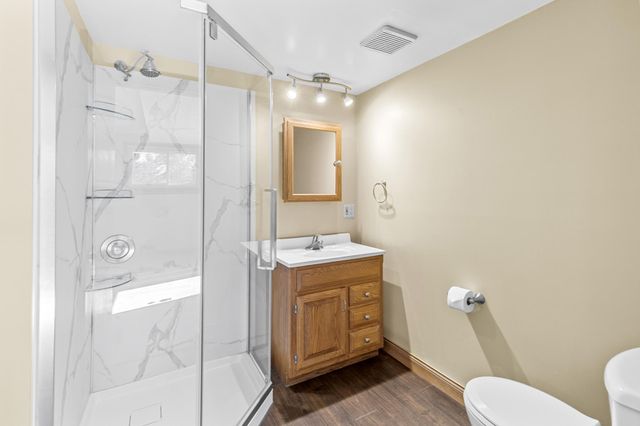 1722 Nokia Way, Eagan, MN 55122