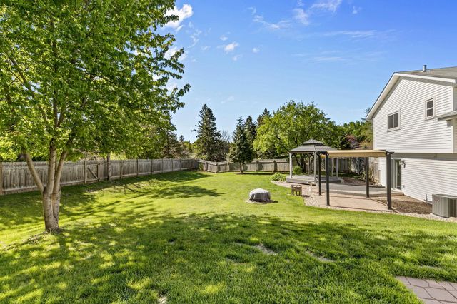 1722 Nokia Way, Eagan, MN 55122
