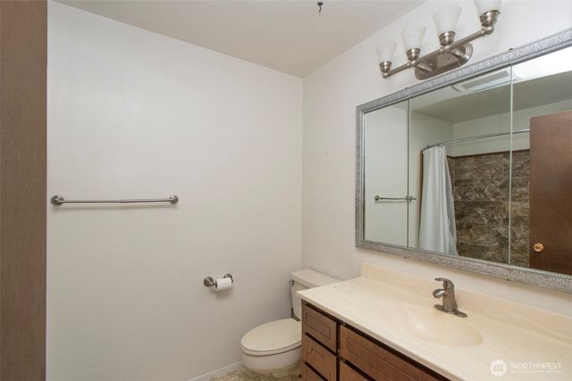 537 Herrick Road, Port Angeles, WA 98363