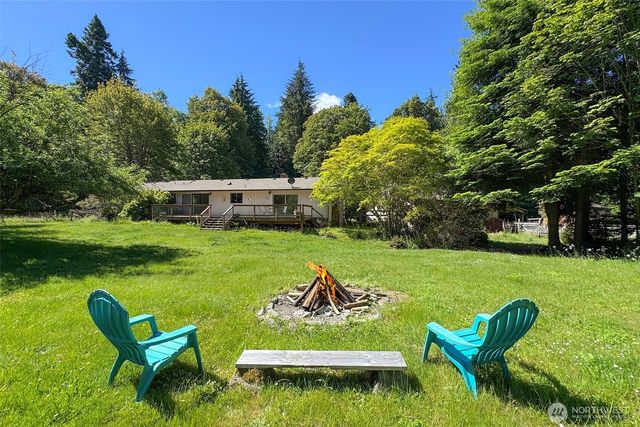 537 Herrick Road, Port Angeles, WA 98363