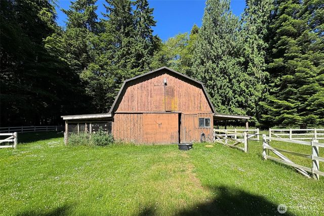 537 Herrick Road, Port Angeles, WA 98363