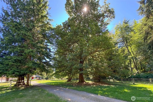 537 Herrick Road, Port Angeles, WA 98363