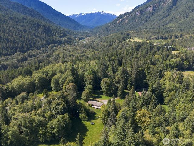 537 Herrick Road, Port Angeles, WA 98363