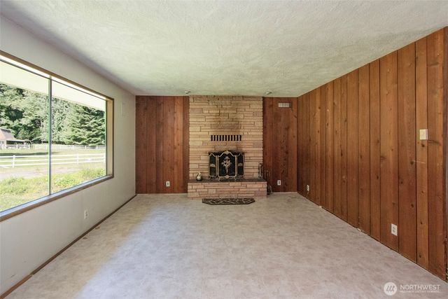537 Herrick Road, Port Angeles, WA 98363