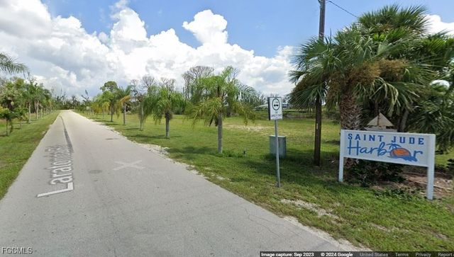 3901 Crestwell CT, St James City, FL 33956