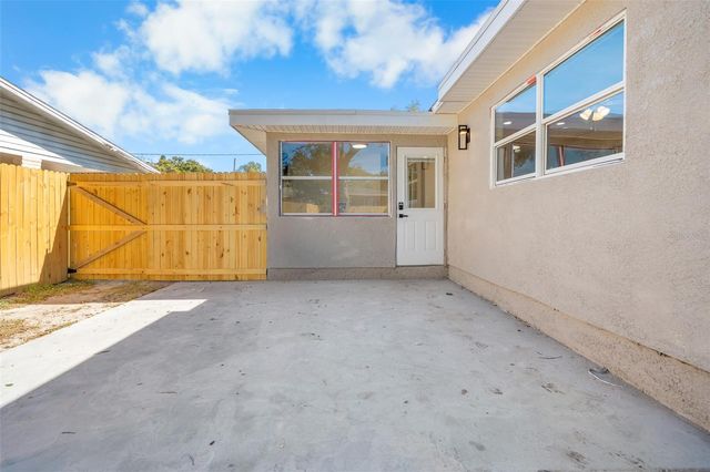 1708 N MARTIN LUTHER KING JR AVENUE, Clearwater, FL 33755