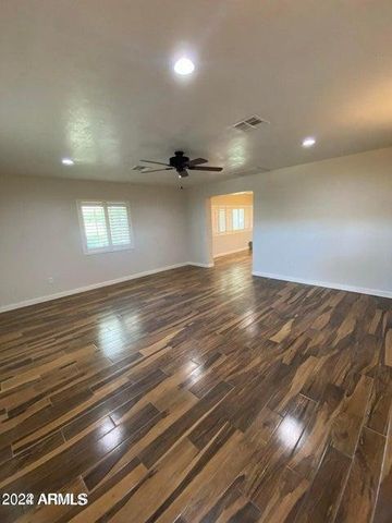 1011 W Northern Avenue, Phoenix, AZ 85021