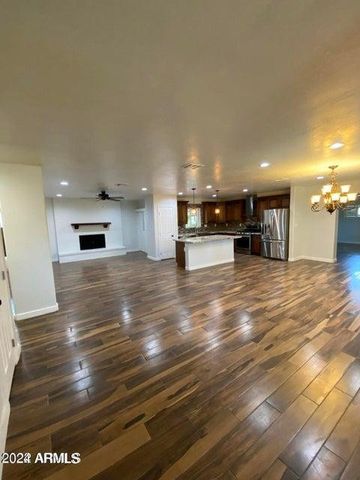1011 W Northern Avenue, Phoenix, AZ 85021