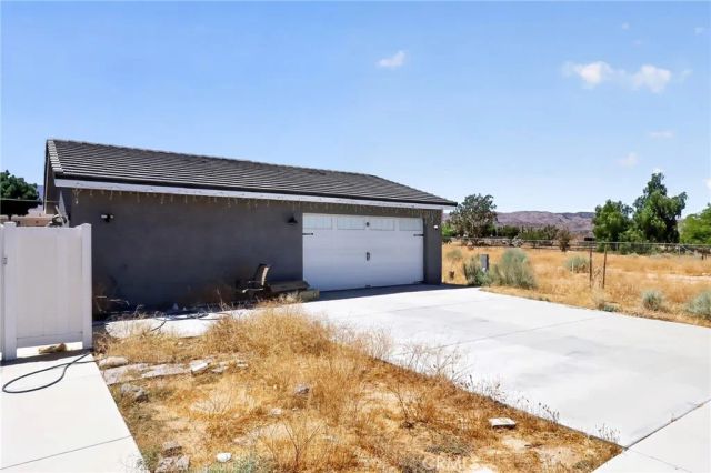 11152 E Avenue V12, Littlerock, CA 93543