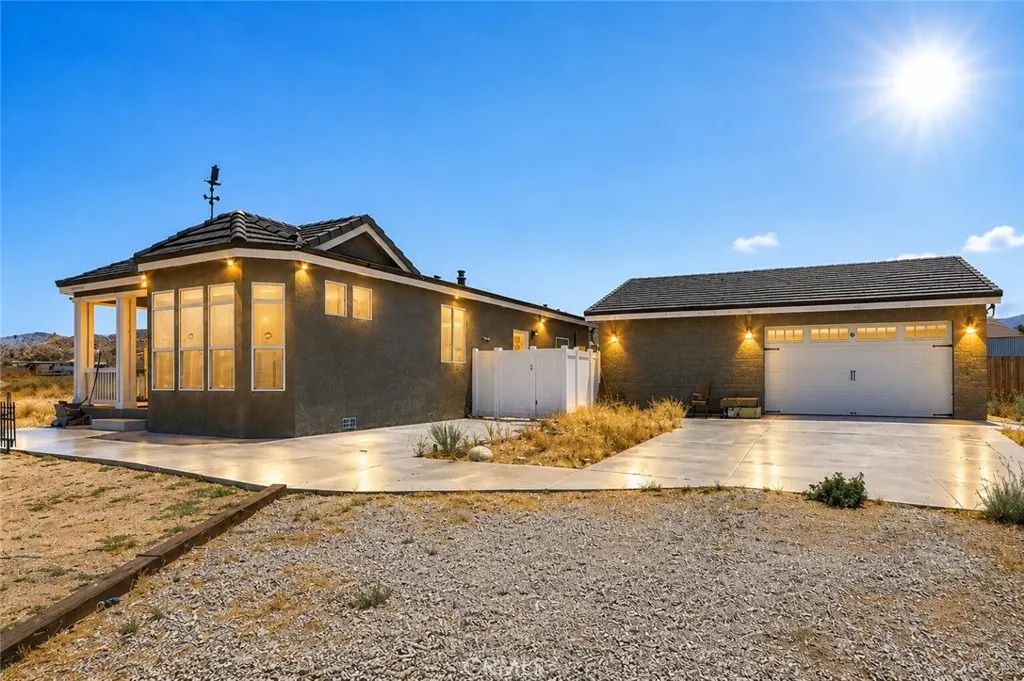11152 E Avenue V12, Littlerock, CA 93543