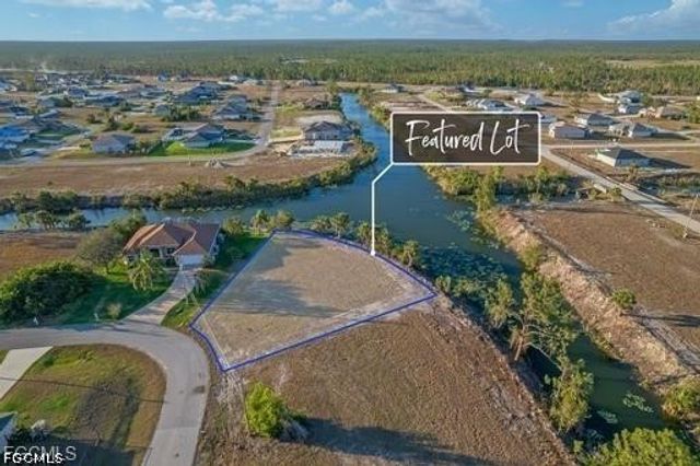 4180 NE 9th PL, Cape Coral, FL 33909