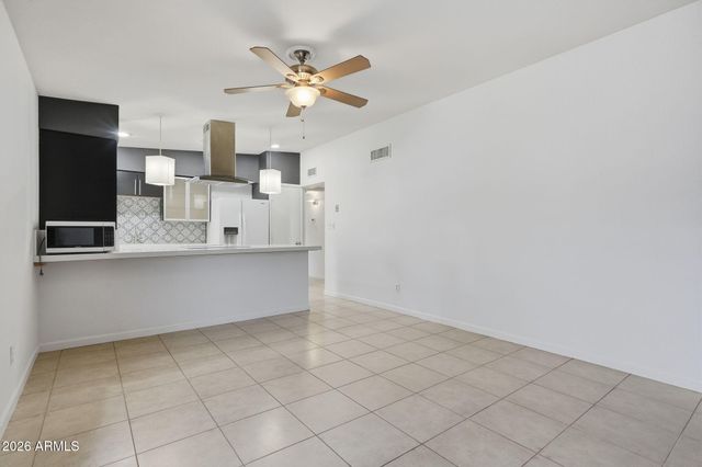 2428 E LA JOLLA Drive, Tempe, AZ 85282