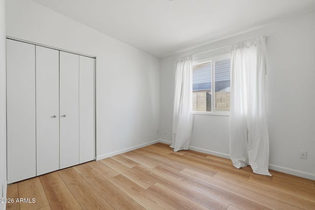 2428 E LA JOLLA Drive, Tempe, AZ 85282