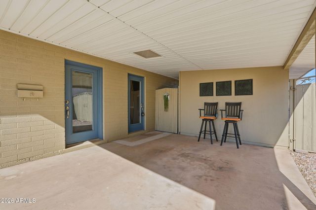 2428 E LA JOLLA Drive, Tempe, AZ 85282