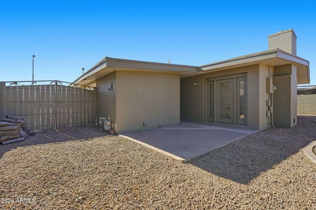 2428 E LA JOLLA Drive, Tempe, AZ 85282