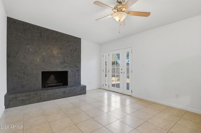 2428 E LA JOLLA Drive, Tempe, AZ 85282