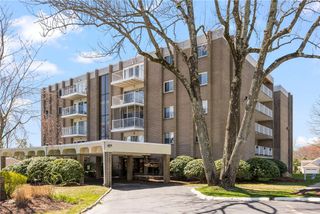 200 Hoffman Avenue 505, Cranston, RI 02920