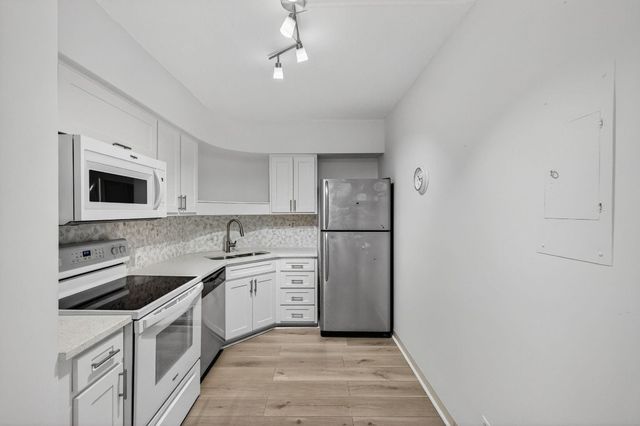 3333 NE 34th Street 615, Fort Lauderdale, FL 33308