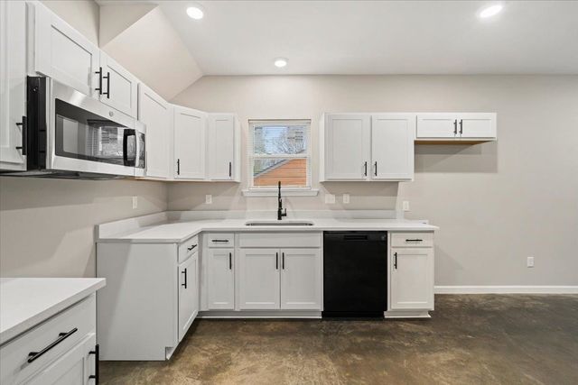 2845 YALE AVE, Memphis, TN 38112