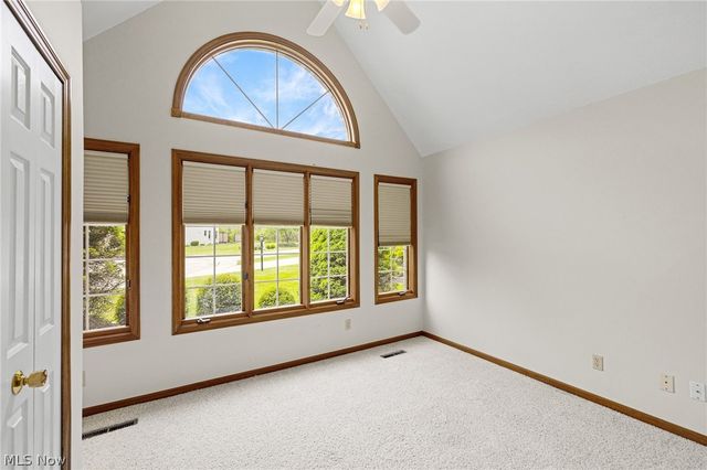 22445 Christopher Court, Strongsville, OH 44149