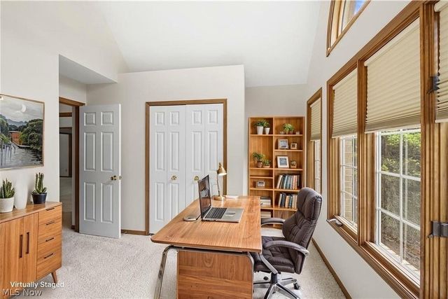 22445 Christopher Court, Strongsville, OH 44149