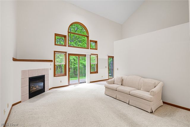 22445 Christopher Court, Strongsville, OH 44149