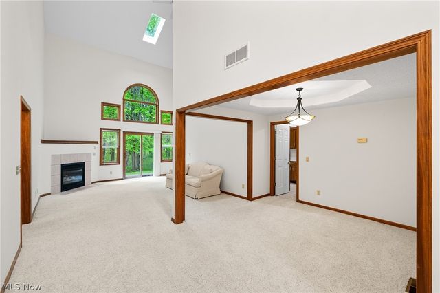 22445 Christopher Court, Strongsville, OH 44149