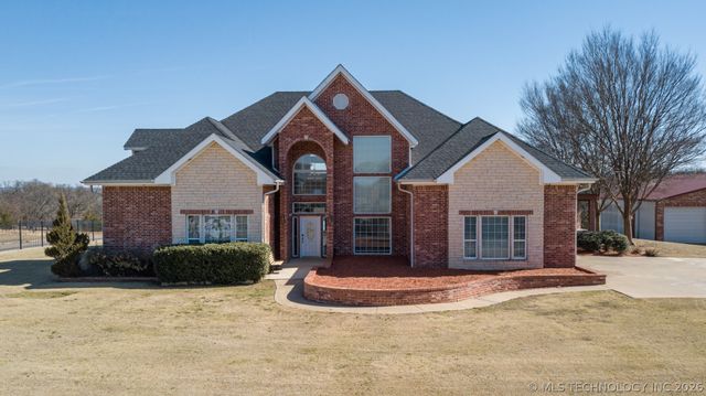 203 Hillcrest Heights, Durant, OK 74701
