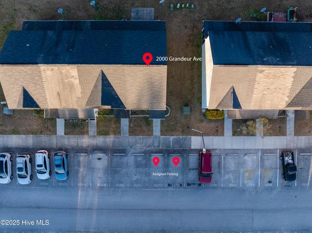 2000 Grandeur Avenue, Jacksonville, NC 28546